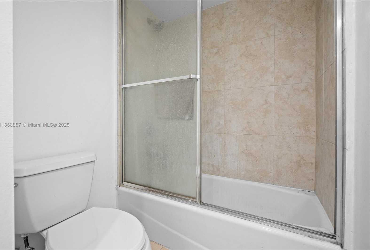 Small Image of 401 69TH ST #1605, Miami Beach Number 16