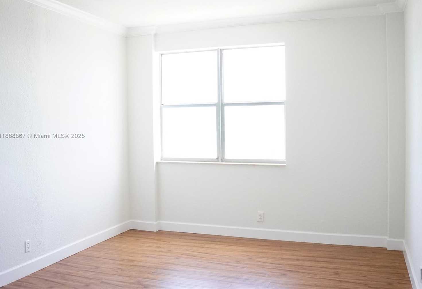 Small Image of 401 69TH ST #1605, Miami Beach Number 20