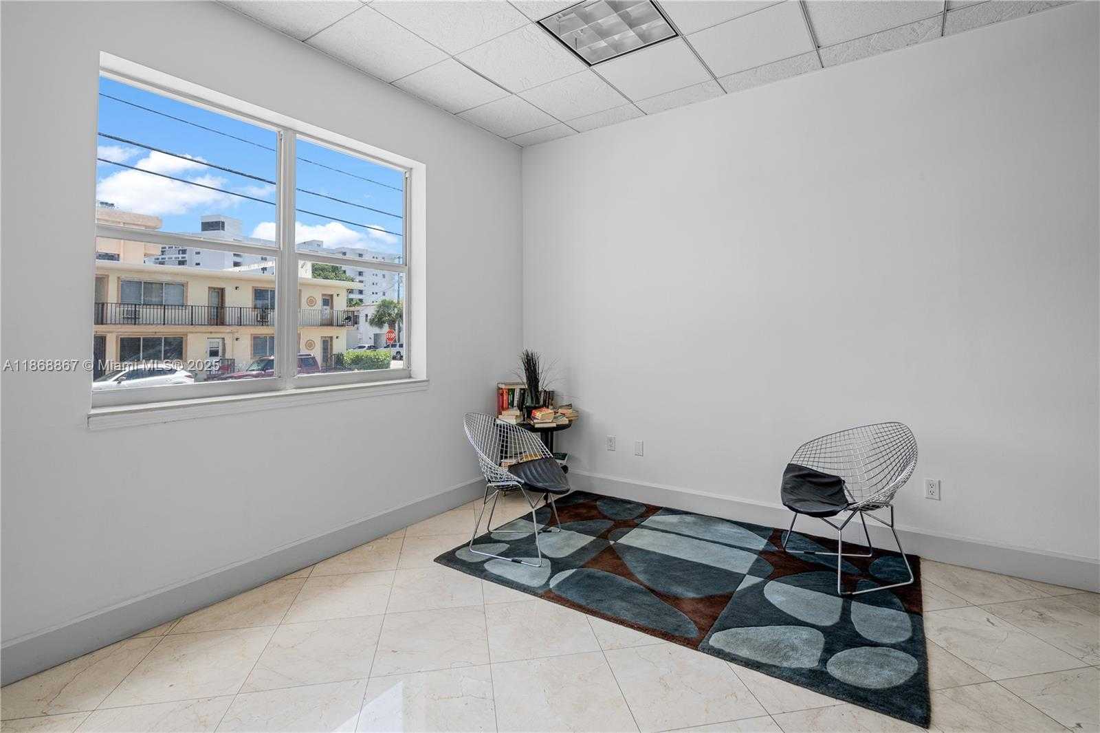 Small Image of 401 69TH ST #1605, Miami Beach Number 8