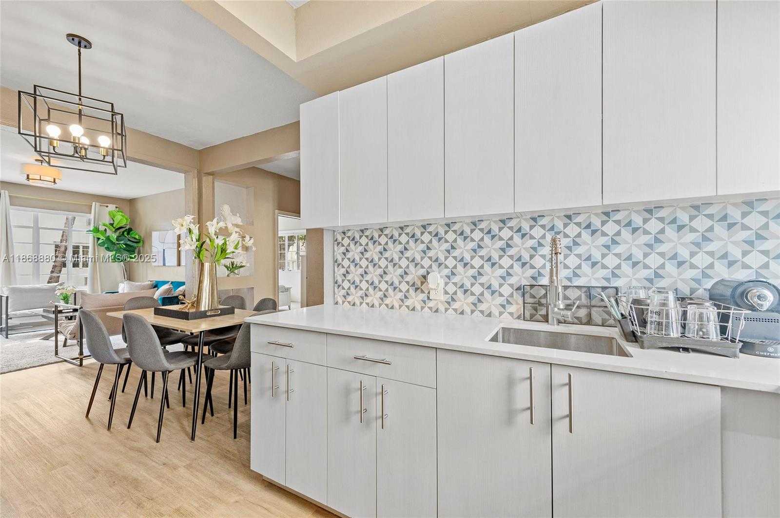 Small Image of 301 86TH ST #311-2, Miami Beach Number 10