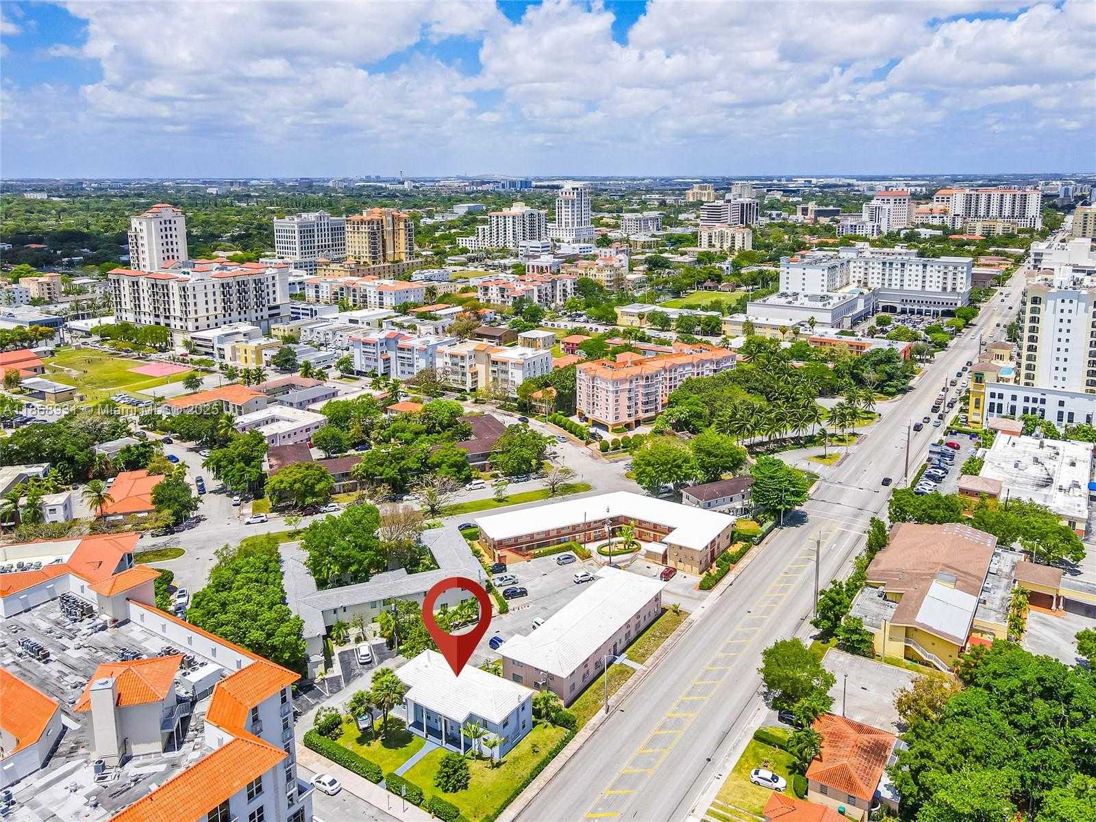 Small Image of 3 NAVARRE AVE #1, Coral Gables Number 20