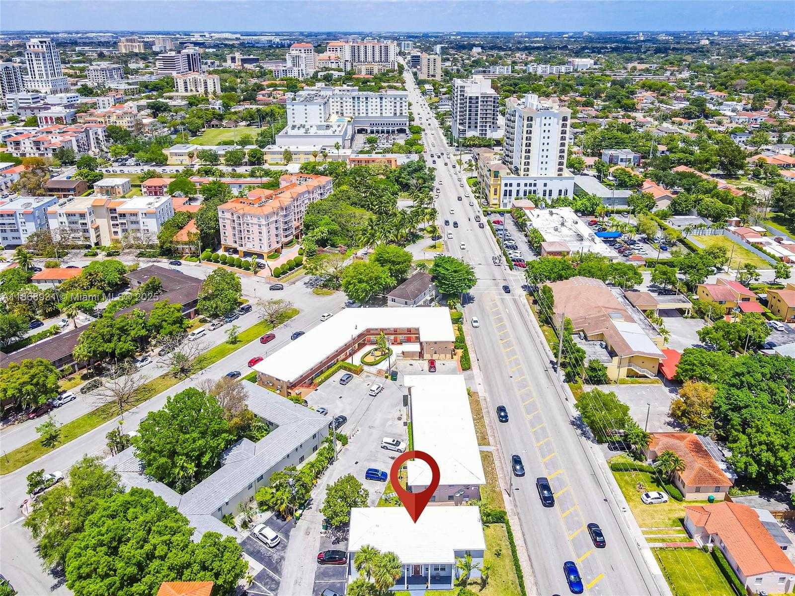 Small Image of 3 NAVARRE AVE #1, Coral Gables Number 21