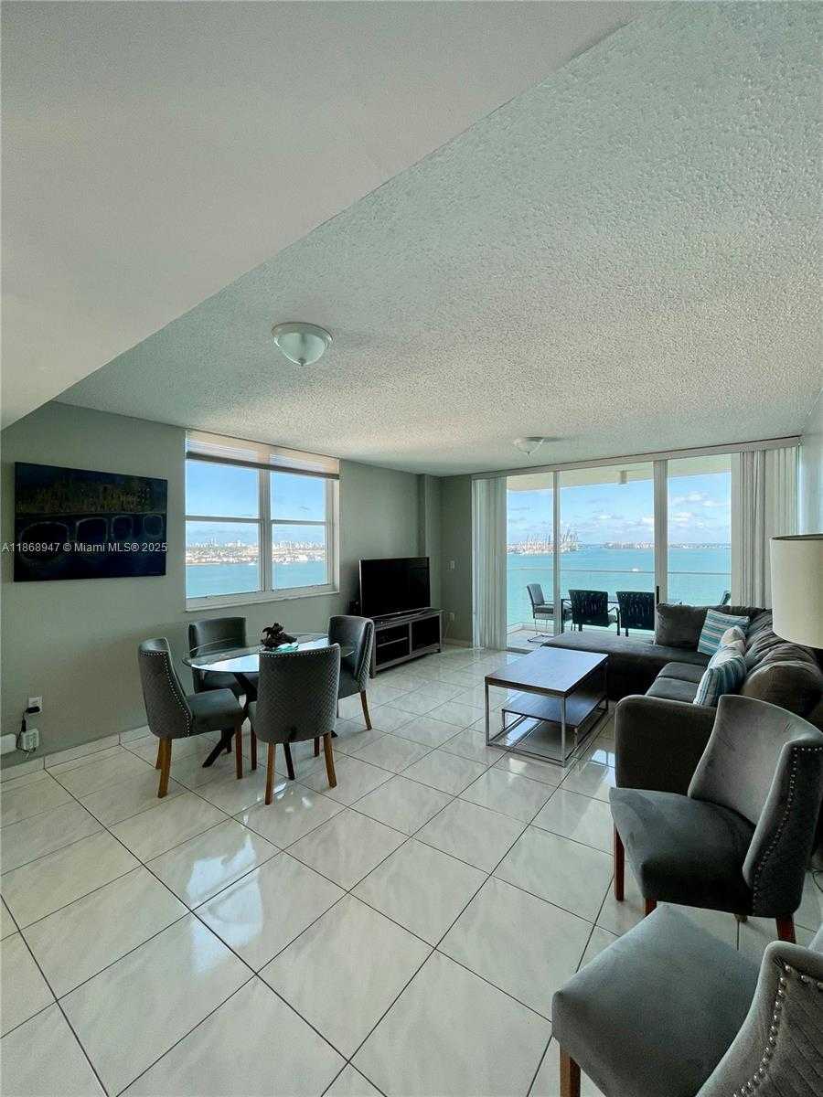 Small Image of 800 CLAUGHTON ISLAND DR #1701, Miami Number 2