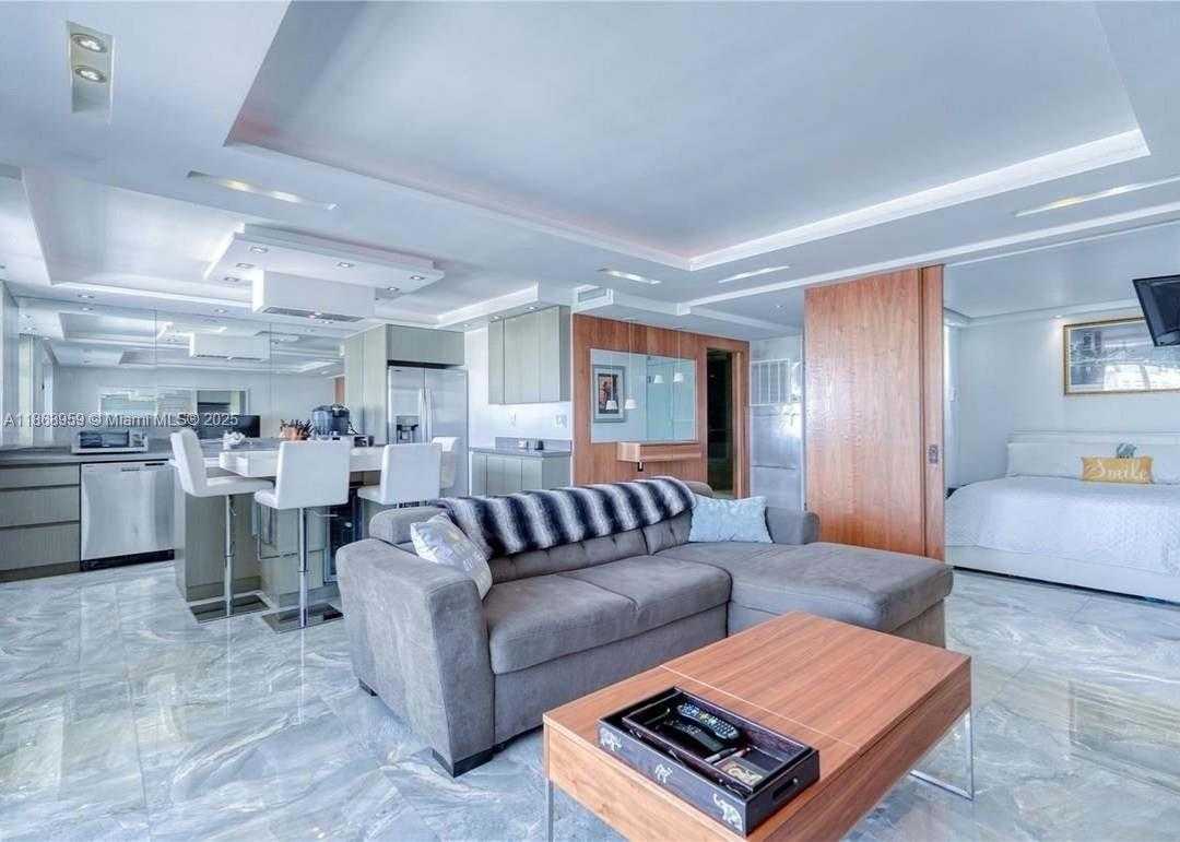 Small Image of 401 OCEAN DR #1103, Miami Beach Number 20