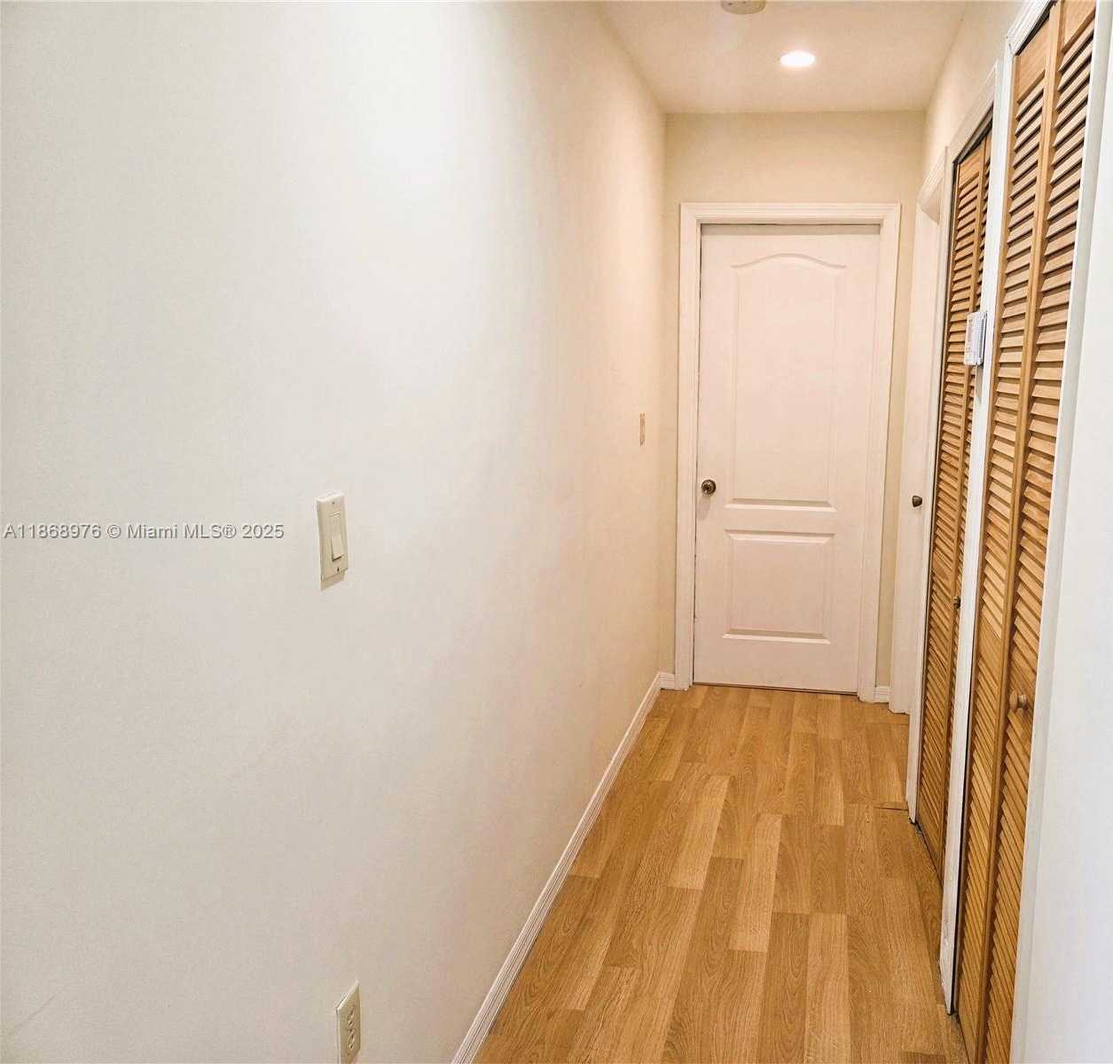 Small Image of 15591 SOUTH WEST 45TH TER, Miami Number 26