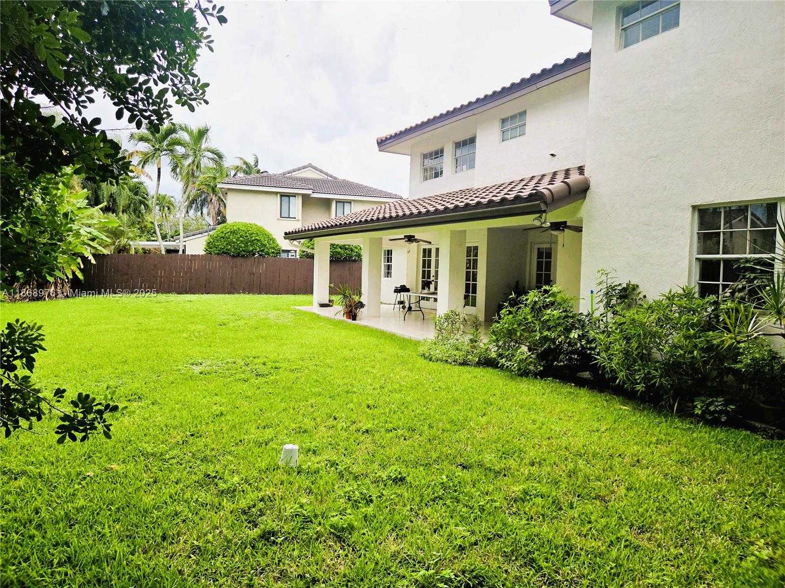 Small Image of 15591 SOUTH WEST 45TH TER, Miami Number 59