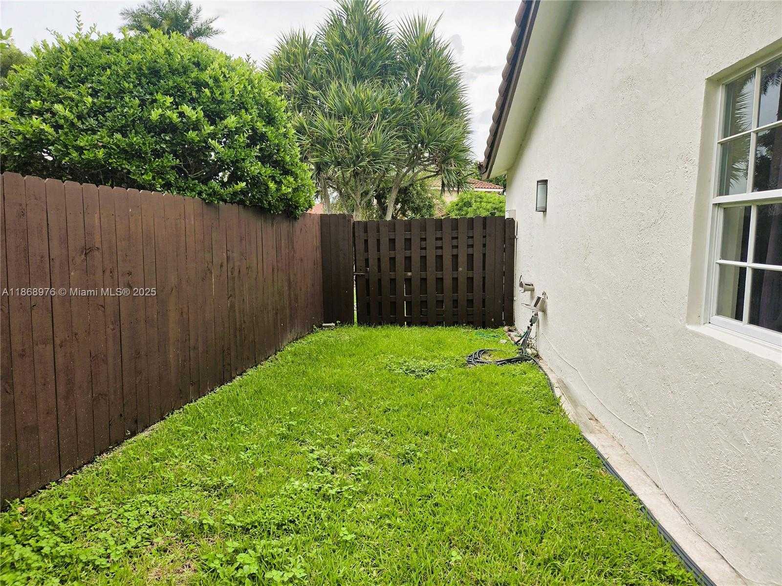 Small Image of 15591 SOUTH WEST 45TH TER, Miami Number 61