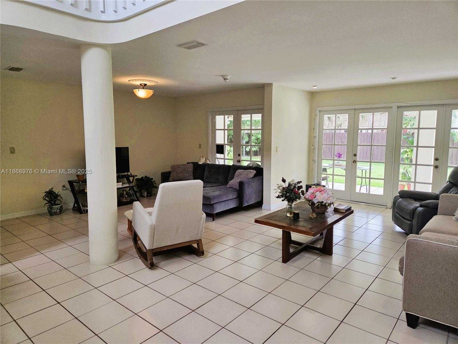 Small Image of 15591 SOUTH WEST 45TH TER, Miami Number 8