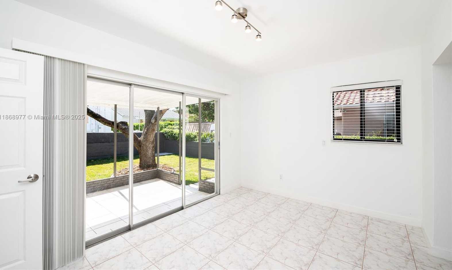 Small Image of 2340 SOUTH WEST 16TH ST, Miami Number 11