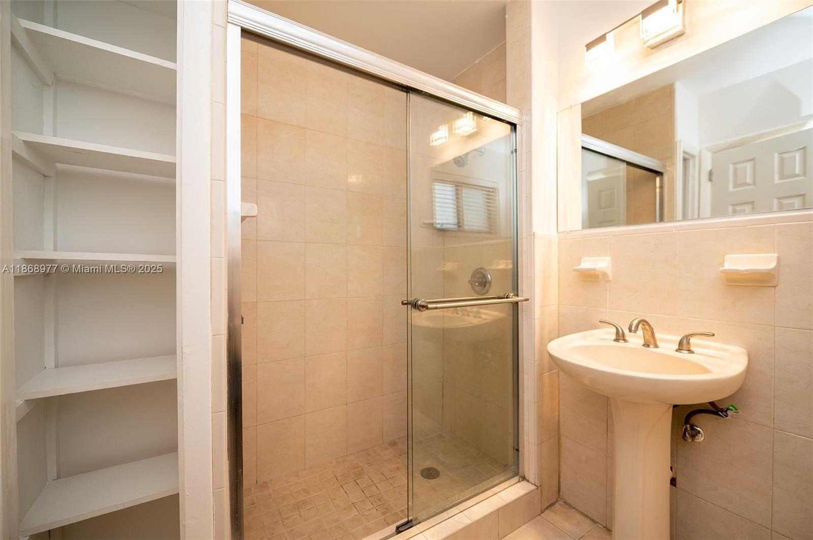 Small Image of 2340 SOUTH WEST 16TH ST, Miami Number 18