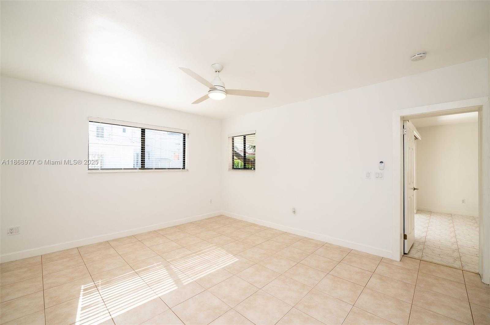 Small Image of 2340 SOUTH WEST 16TH ST, Miami Number 19