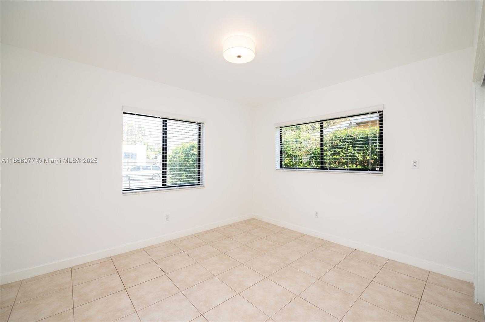 Small Image of 2340 SOUTH WEST 16TH ST, Miami Number 21