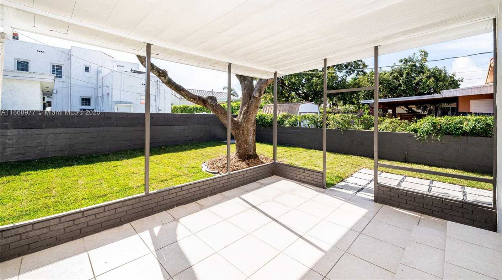 Small Image of 2340 SOUTH WEST 16TH ST, Miami Number 30