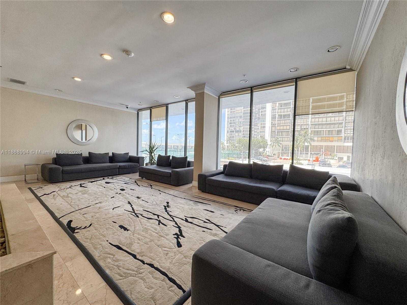Small Image of 1901 BRICKELL AVE #B1405, Miami Number 26