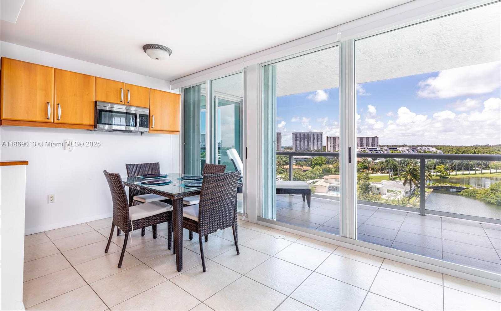 Small Image of 16500 COLLINS AVE #655, Sunny Isles Beach Number 10