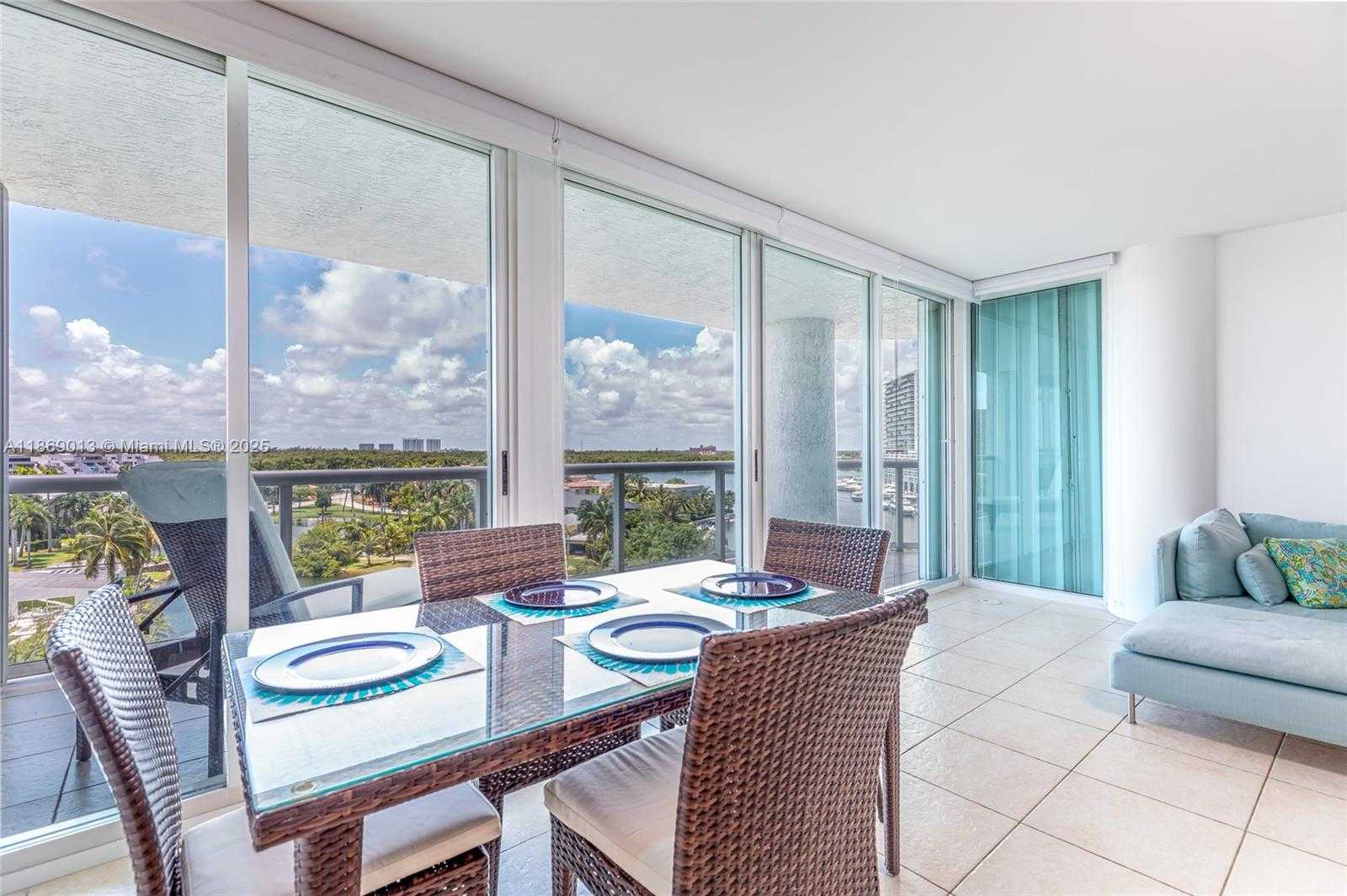 Small Image of 16500 COLLINS AVE #655, Sunny Isles Beach Number 11