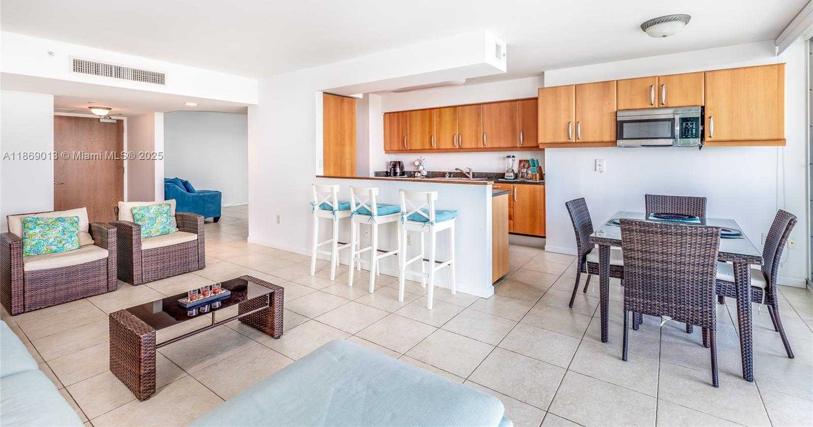 Small Image of 16500 COLLINS AVE #655, Sunny Isles Beach Number 15
