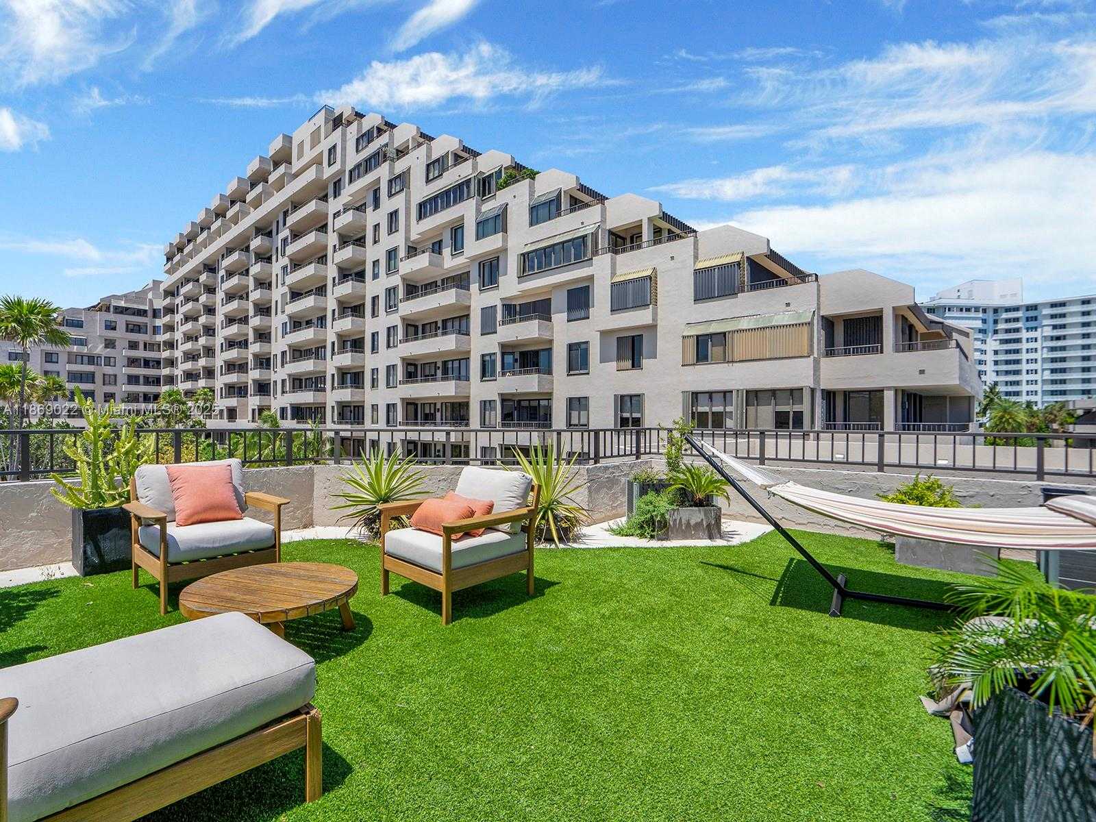 Small Image of 201 CRANDON BLVD #176, Key Biscayne Number 25