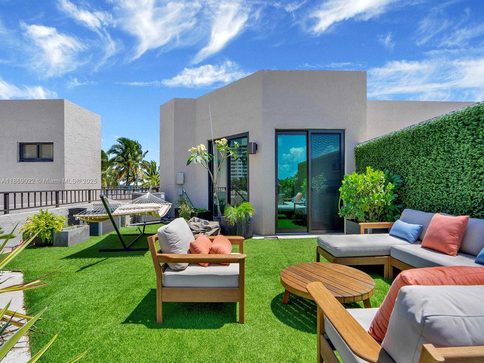 Small Image of 201 CRANDON BLVD #176, Key Biscayne Number 27