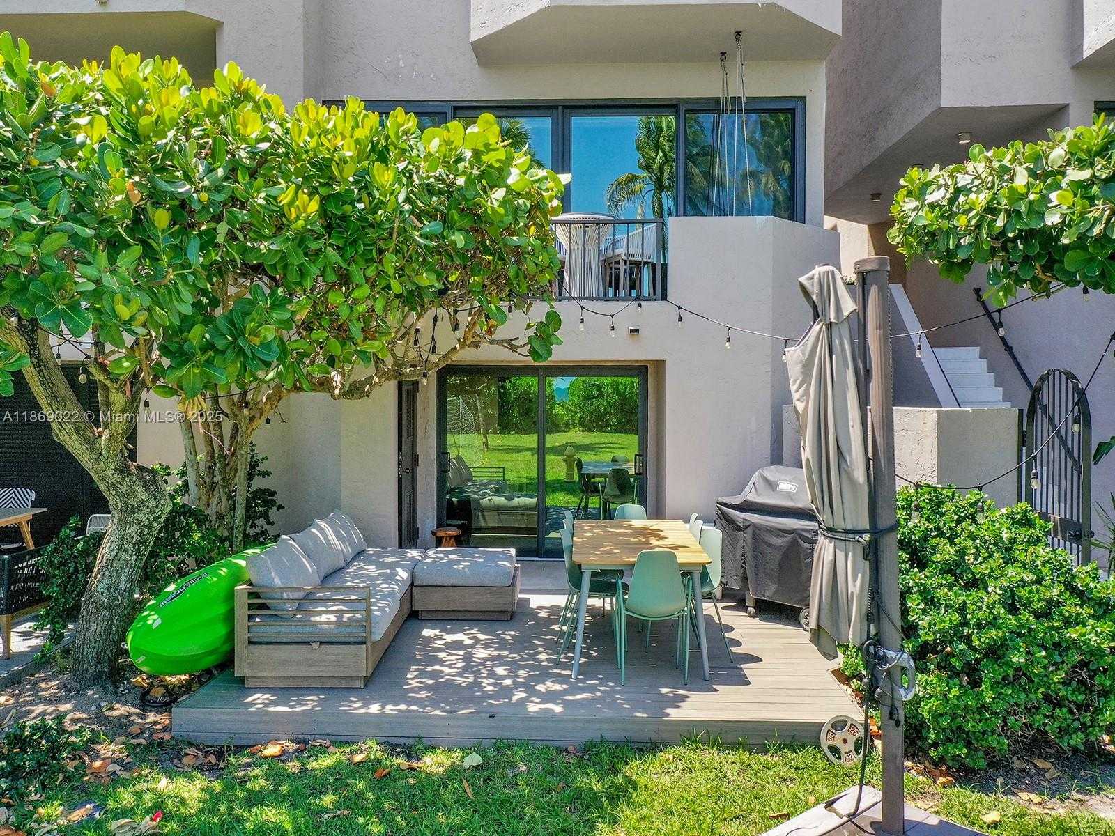 Small Image of 201 CRANDON BLVD #176, Key Biscayne Number 41