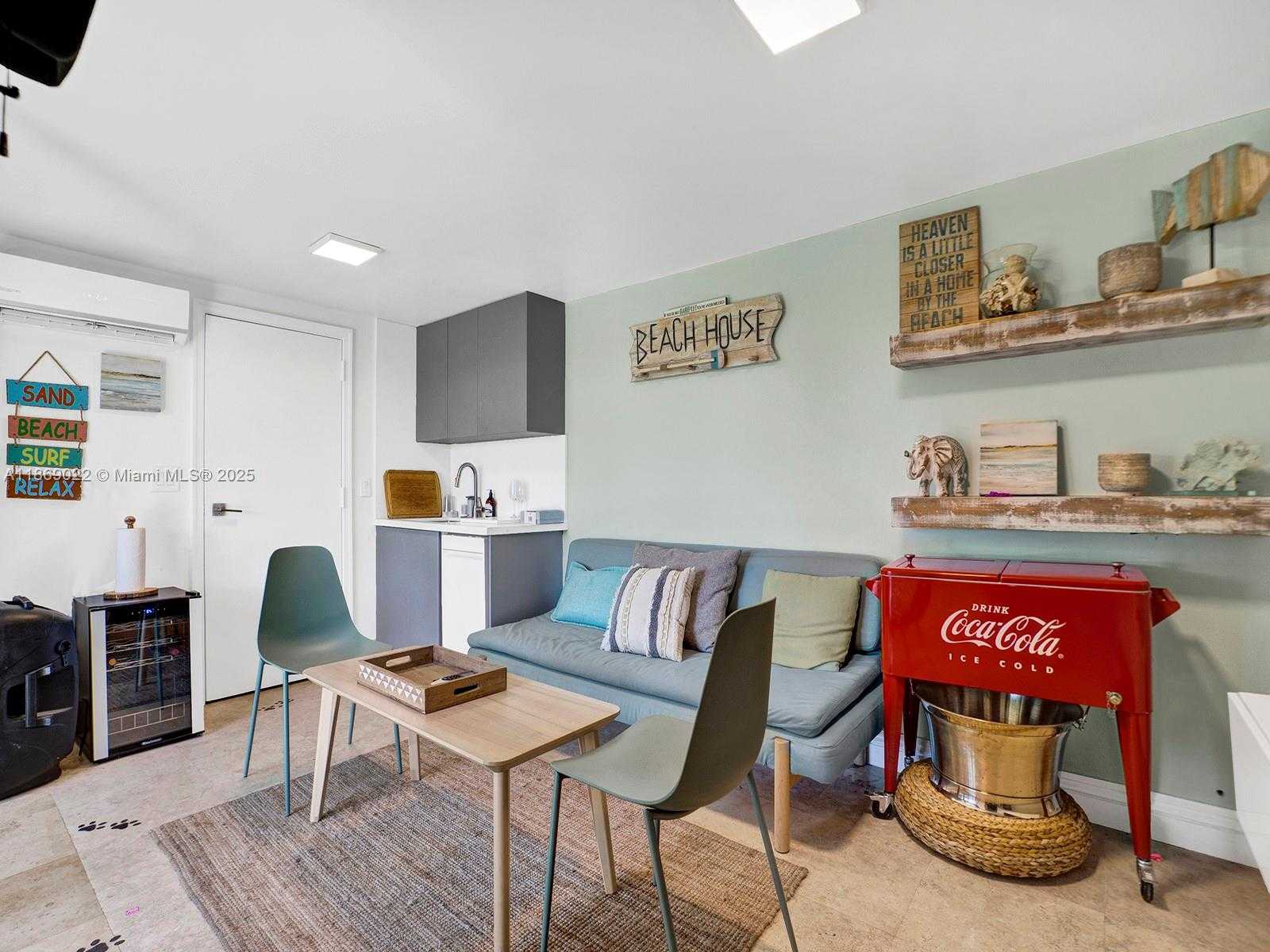 Small Image of 201 CRANDON BLVD #176, Key Biscayne Number 44