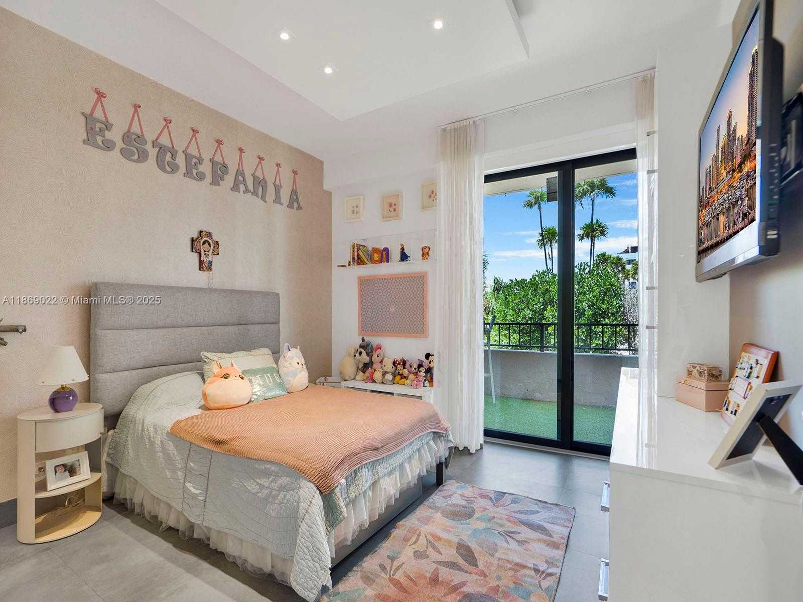 Small Image of 201 CRANDON BLVD #176, Key Biscayne Number 49