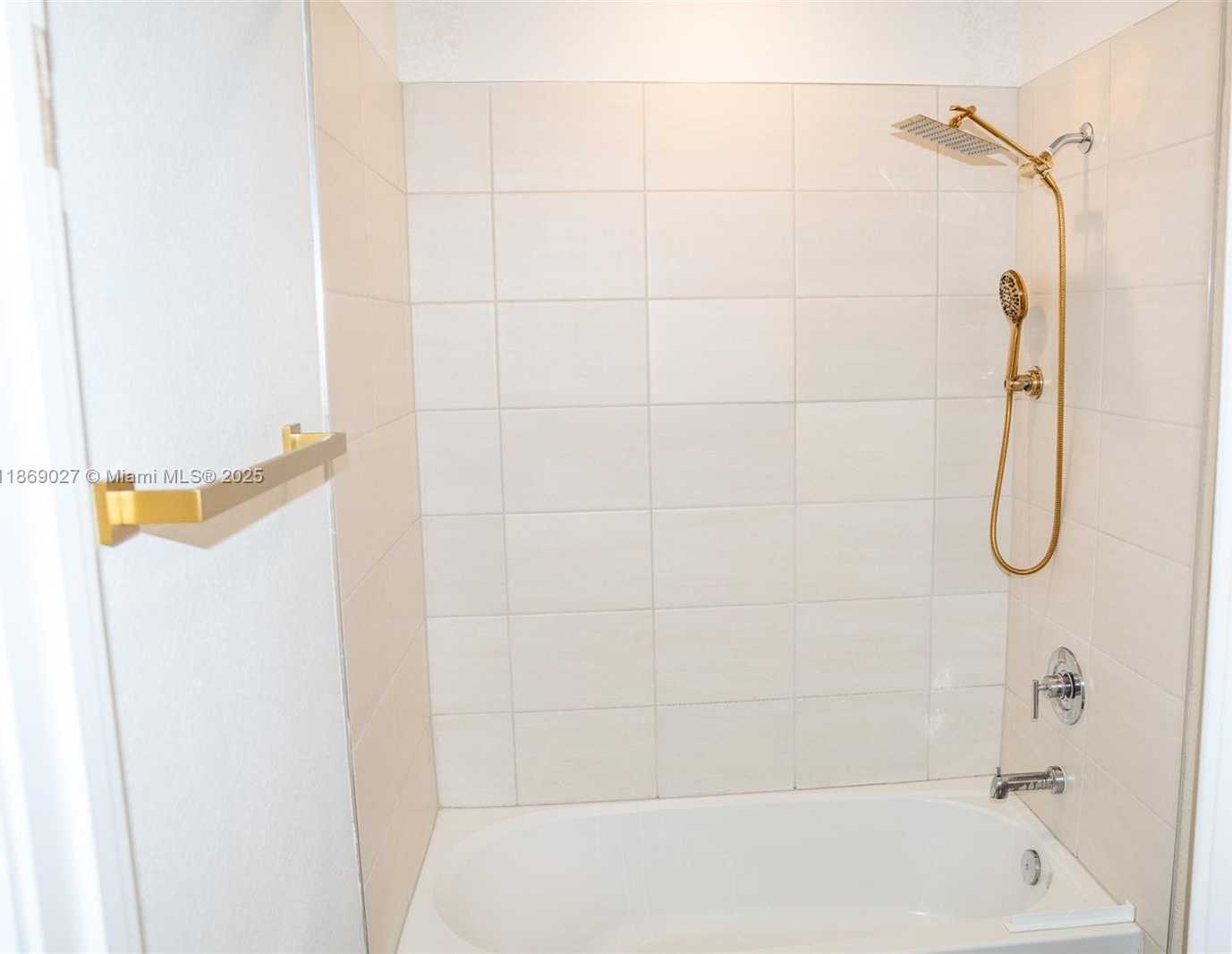 Small Image of 12972 SOUTH WEST 265TH TER, Homestead Number 15