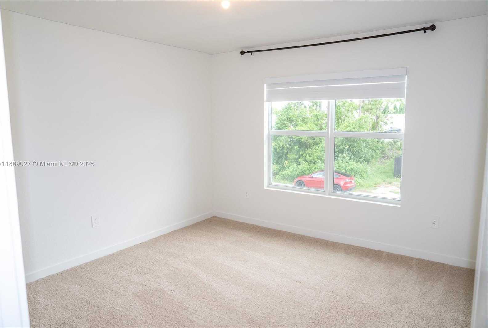 Small Image of 12972 SOUTH WEST 265TH TER, Homestead Number 18