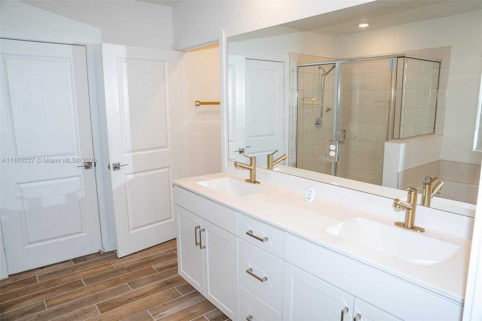 Small Image of 12972 SOUTH WEST 265TH TER, Homestead Number 21