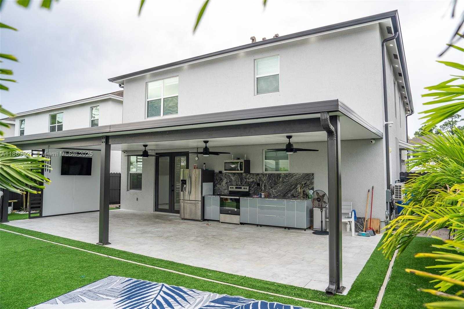 Small Image of 12972 SOUTH WEST 265TH TER, Homestead Number 28