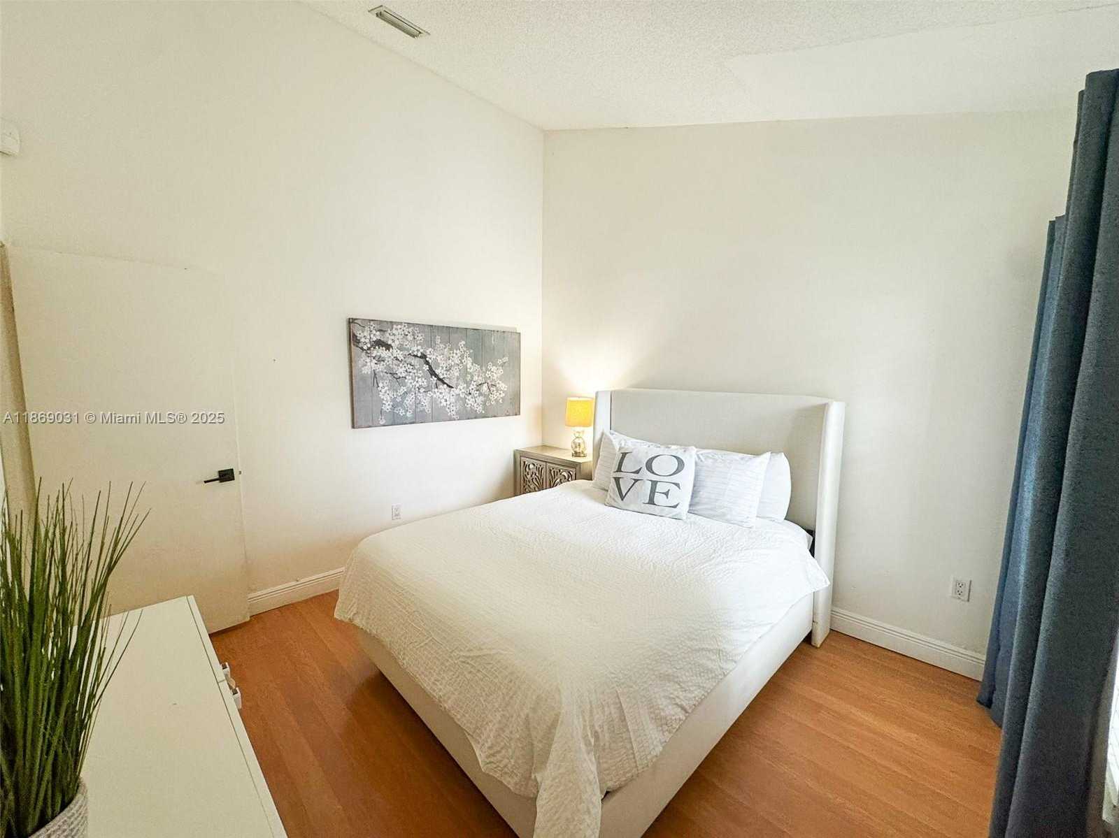 Small Image of 9635 SOUTH WEST 74TH ST, Miami Number 18