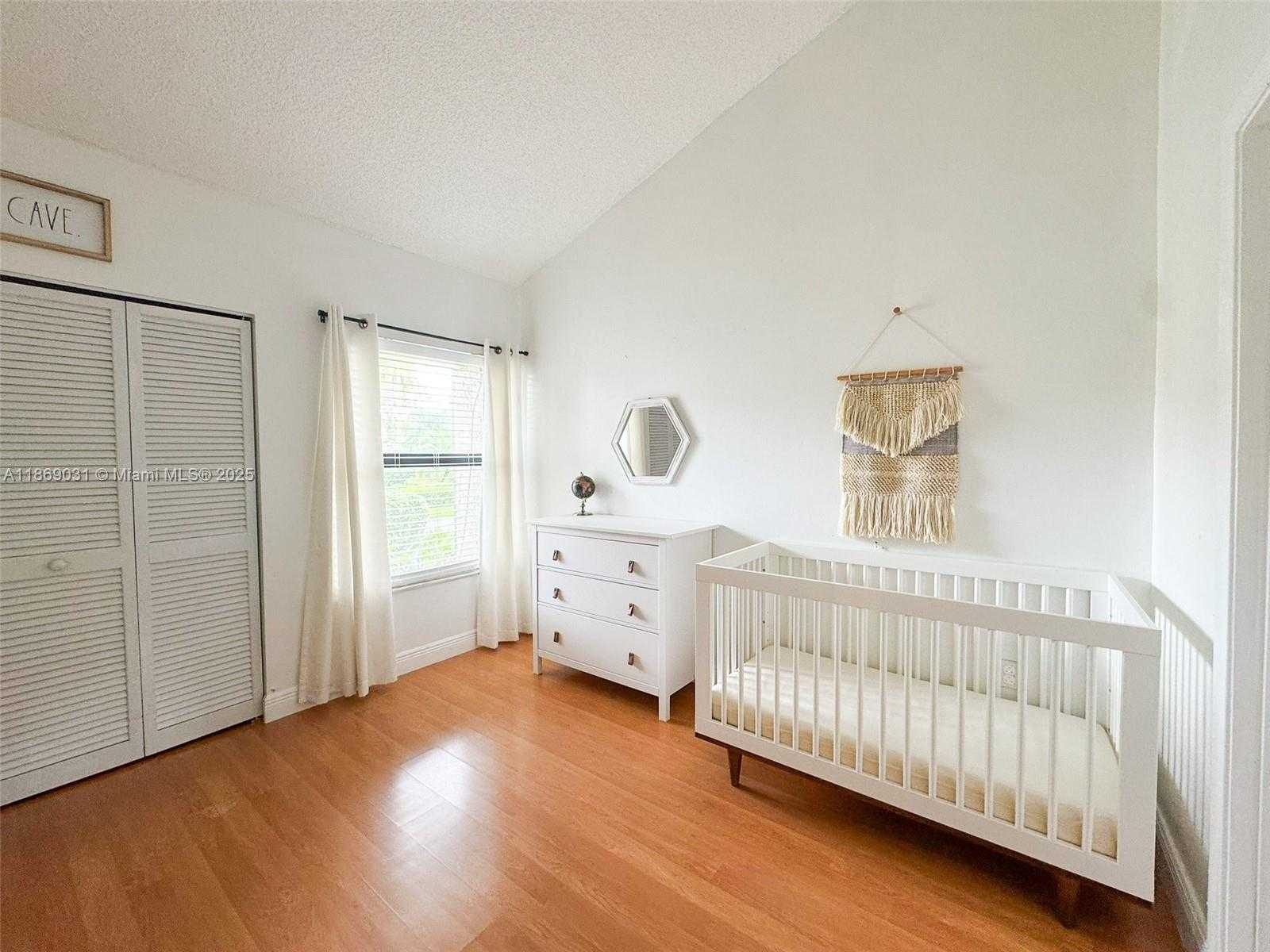 Small Image of 9635 SOUTH WEST 74TH ST, Miami Number 22