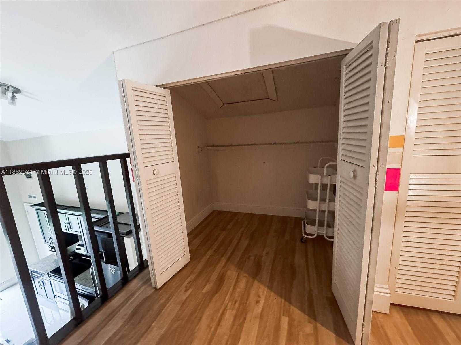Small Image of 9635 SOUTH WEST 74TH ST, Miami Number 28