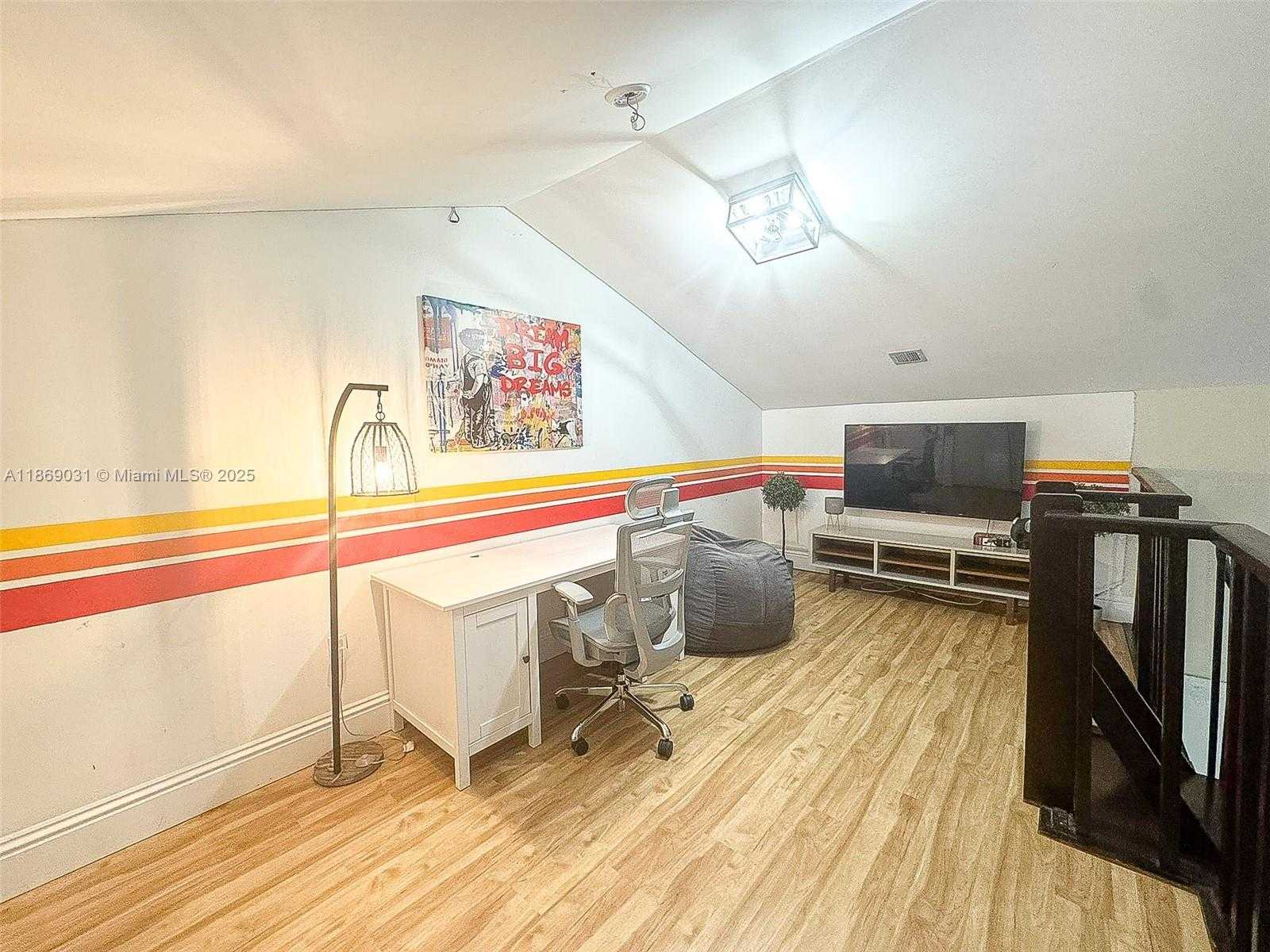Small Image of 9635 SOUTH WEST 74TH ST, Miami Number 29