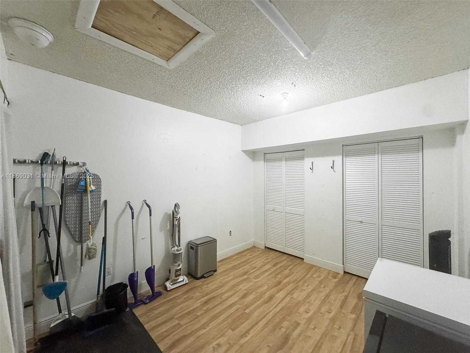 Small Image of 9635 SOUTH WEST 74TH ST, Miami Number 44