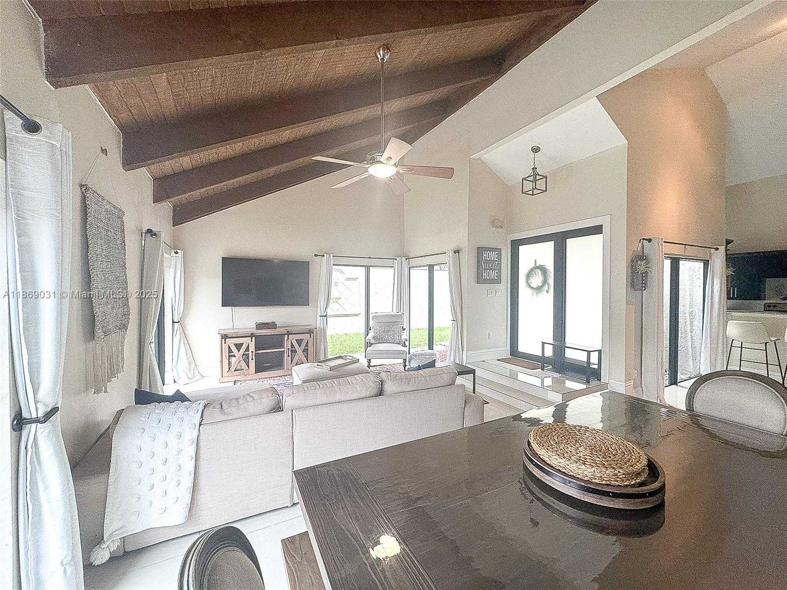 Small Image of 9635 SOUTH WEST 74TH ST, Miami Number 7
