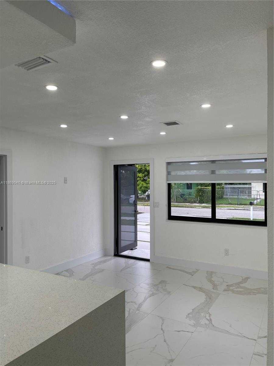 Small Image of 14940 SOUTH WEST 297TH ST, Homestead Number 20
