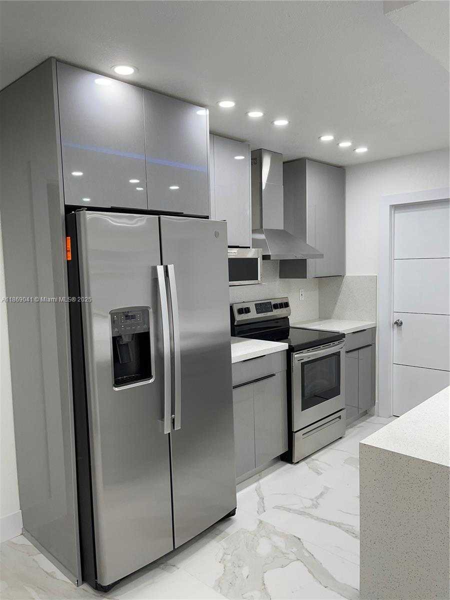 Small Image of 14940 SOUTH WEST 297TH ST, Homestead Number 22