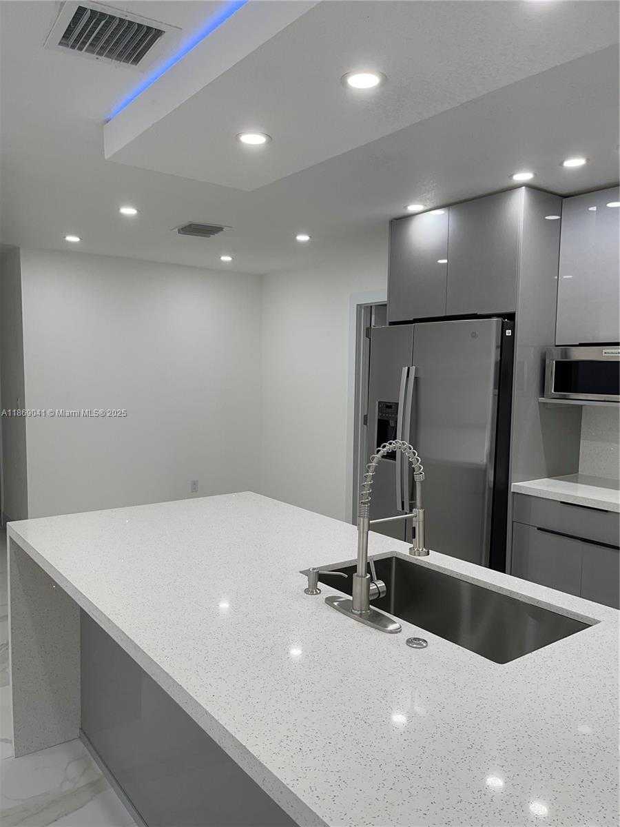 Small Image of 14940 SOUTH WEST 297TH ST, Homestead Number 24