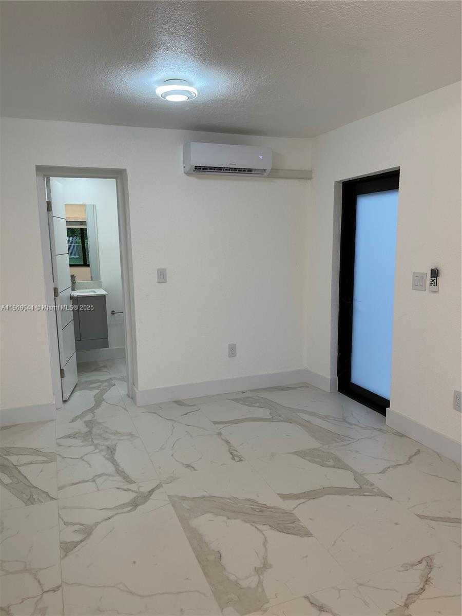 Small Image of 14940 SOUTH WEST 297TH ST, Homestead Number 27