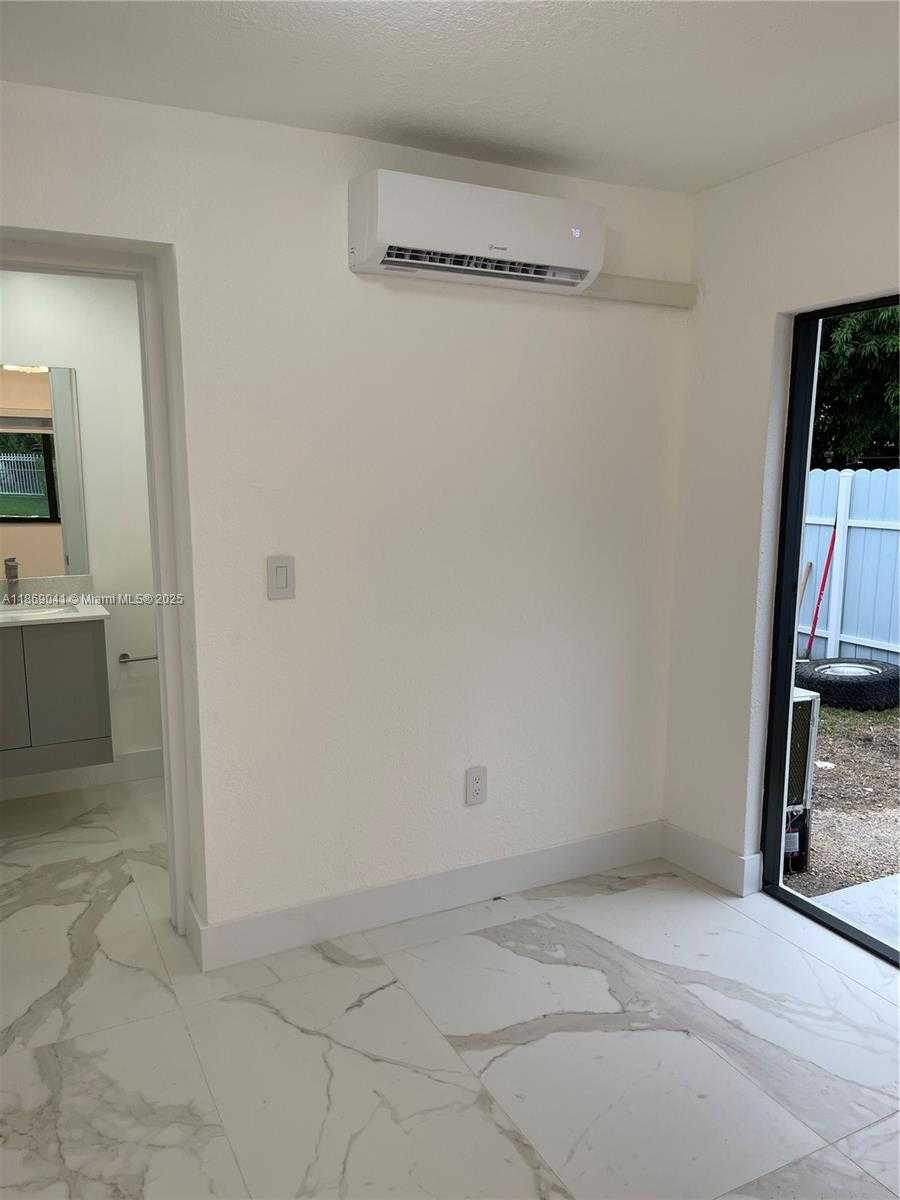 Small Image of 14940 SOUTH WEST 297TH ST, Homestead Number 34