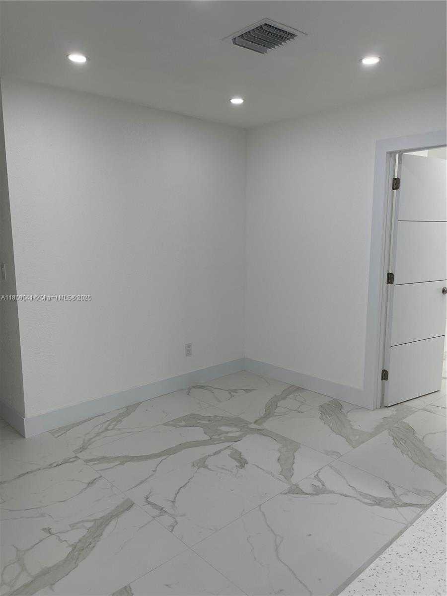 Small Image of 14940 SOUTH WEST 297TH ST, Homestead Number 35