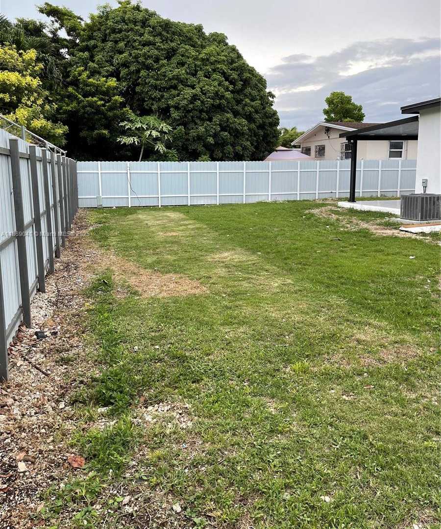 Small Image of 14940 SOUTH WEST 297TH ST, Homestead Number 73