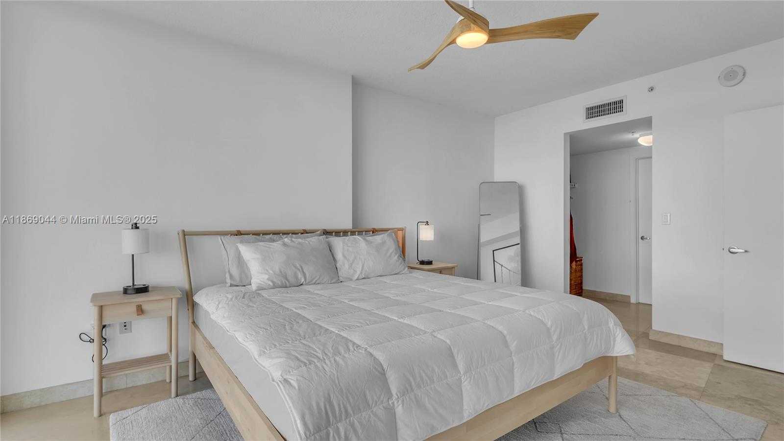 Small Image of 1750 NORTH BAYSHORE DR #4504, Miami Number 13