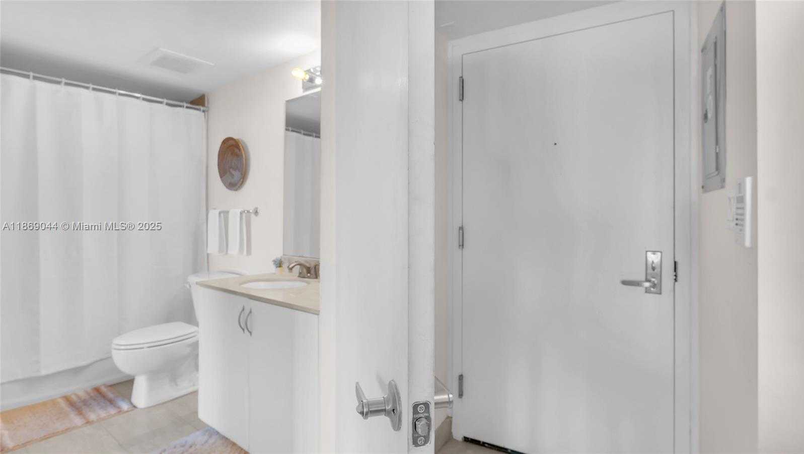 Small Image of 1750 NORTH BAYSHORE DR #4504, Miami Number 14