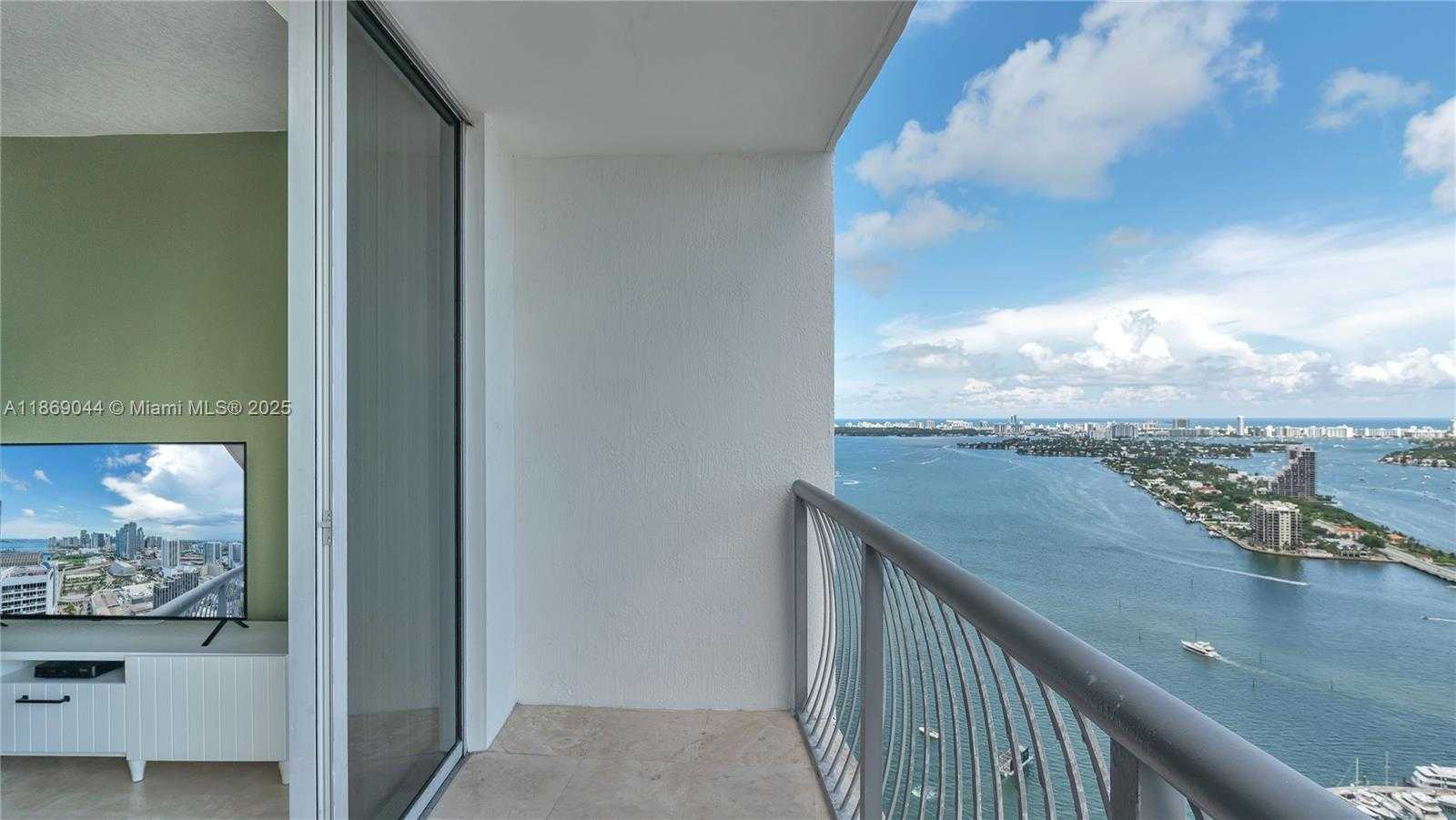 Small Image of 1750 NORTH BAYSHORE DR #4504, Miami Number 18