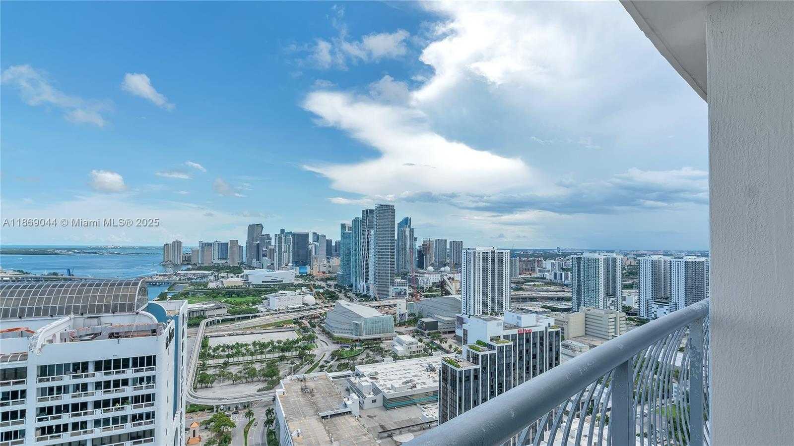 Small Image of 1750 NORTH BAYSHORE DR #4504, Miami Number 19