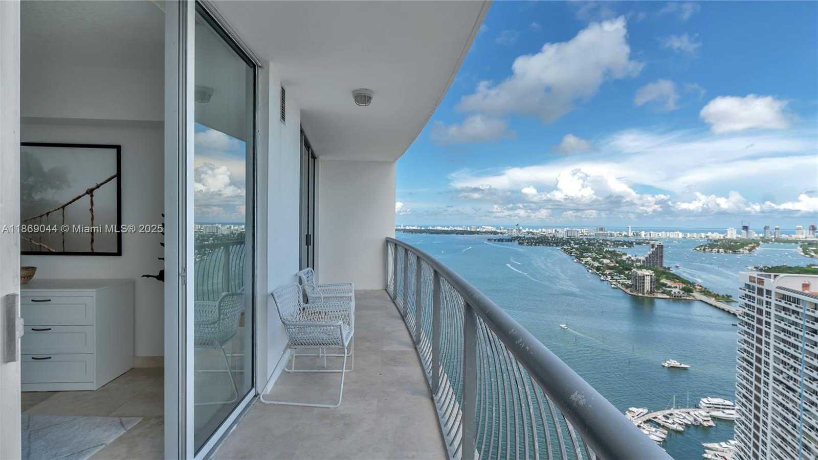 Small Image of 1750 NORTH BAYSHORE DR #4504, Miami Number 2