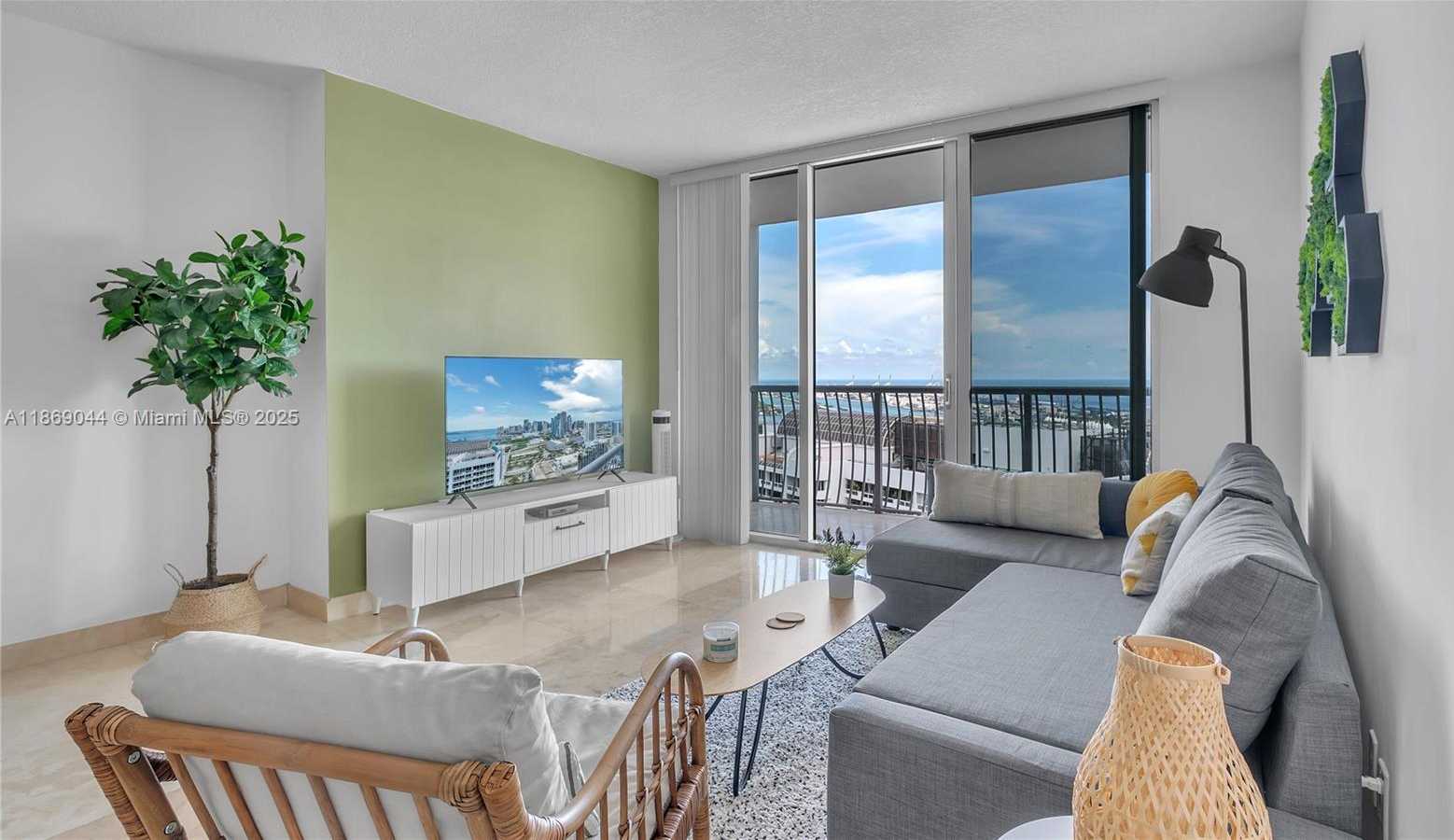 Small Image of 1750 NORTH BAYSHORE DR #4504, Miami Number 8