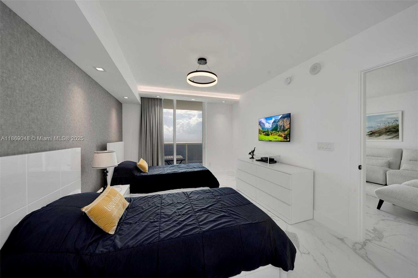 Small Image of 1850 SOUTH OCEAN DR #3103, Hallandale Beach Number 24